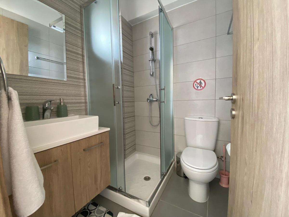 Silver Line 1-Bedroom Apartment In Larnaca Dış mekan fotoğraf